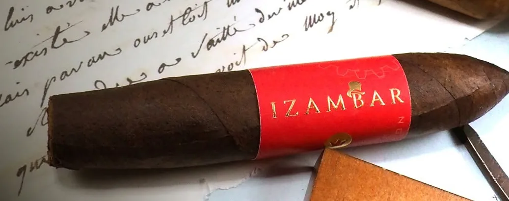Пурата IZAMBAR SWINDON с червения си пръстен